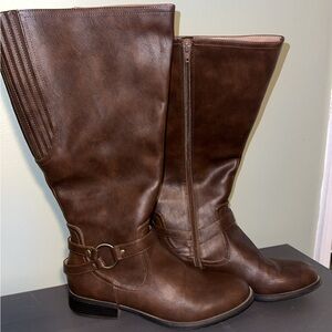 Women’s Calf Boots